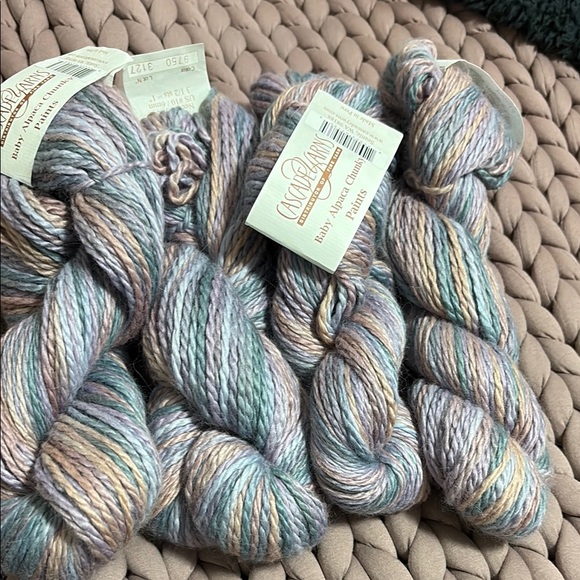 Cascade Collective Multicolor Yarn Bundle - Picture 1 of 3